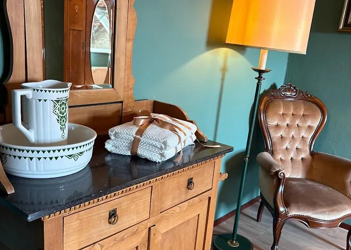 Cadier And Keer 1926